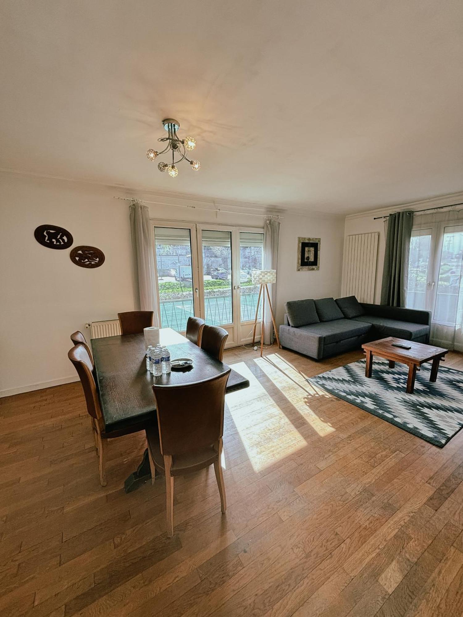 Duplex Avec Jardin - Proche Paris - Disneyland - Rer - Noisy-le-Grand Ngoại thất bức ảnh