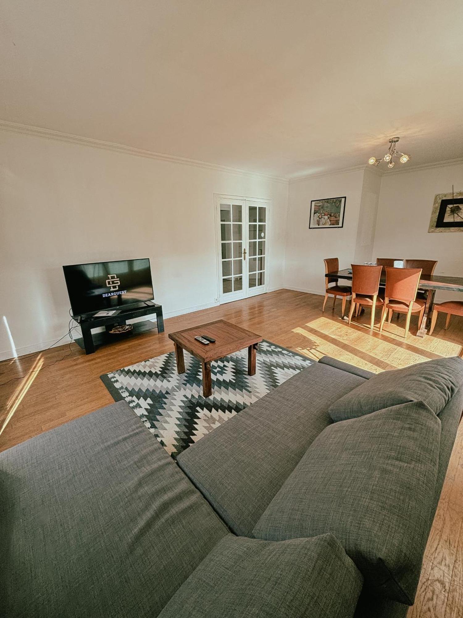 Duplex Avec Jardin - Proche Paris - Disneyland - Rer - Noisy-le-Grand Ngoại thất bức ảnh